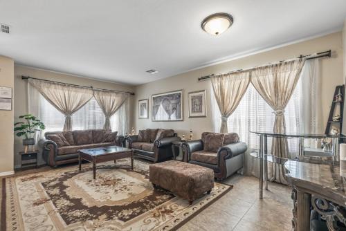 Royal Ranch House | Entire Home in Surprise Downtown, Arizona