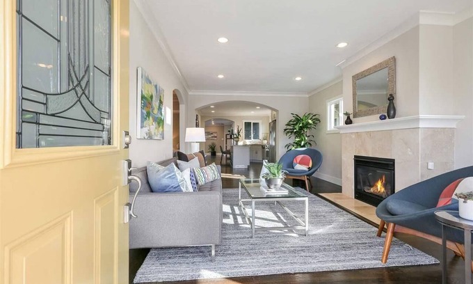Southwest Berkeley House | Entire Home with Fenced Backyard & Veggie Garden and Fire Pit!