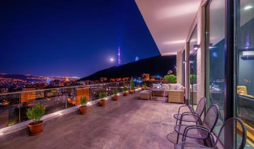 Vake Villa | Entire House - Cityscape Retreat: The View