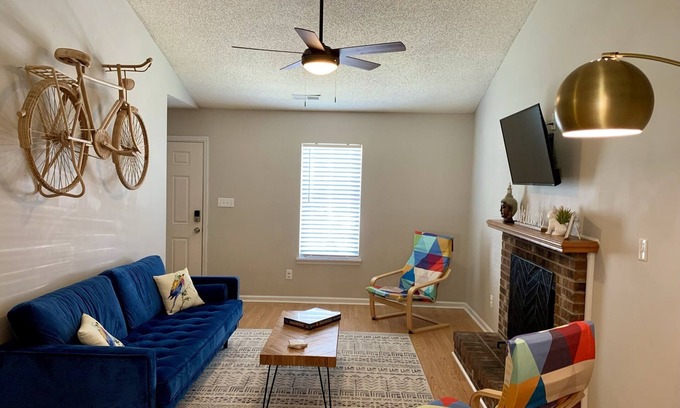 McCutcheon Field House | ★ Entire House close to Camp Lejeune ★