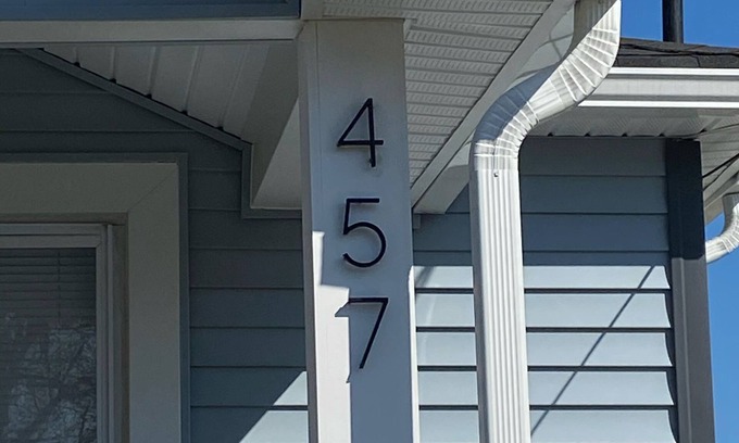 Long Branch House | Entire house hosted by Timmy 5 guests · 2 bedrooms · 5 beds · 1 bath