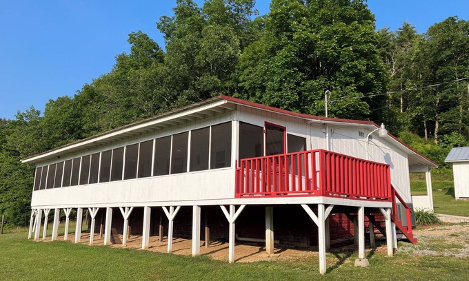 Seebert House | Entire house near Seebert, Watoga, Snowshoe, and much more!