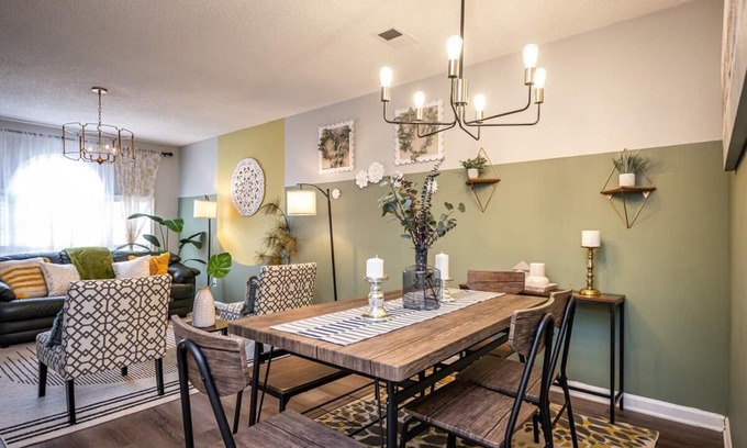 Norcross House | ENTIRE PLACE COZY QUIET 2b2b TOWNHOUSE