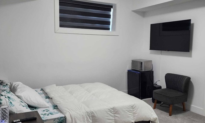 Northeast Edmonton House | Entire Suite in Edmonton, Canada