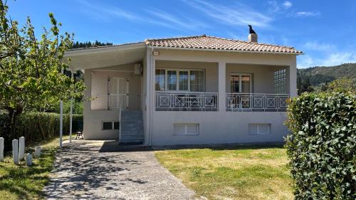 Asprogerakata House | Erina's house
