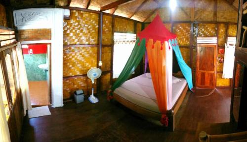 Bukit Lawang House | Eriono guest house Bukit lawang