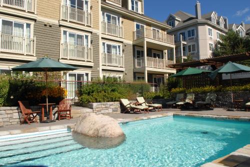 Mont-Tremblant Pedestrian Village Hotel | Ermitage du Lac