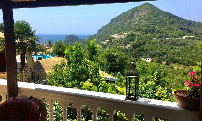 Parelia House | Ermones Emerald Villa
