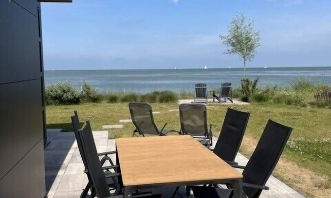 Enkhuizen House | Erste Reihe - Premium-chalet Seestern