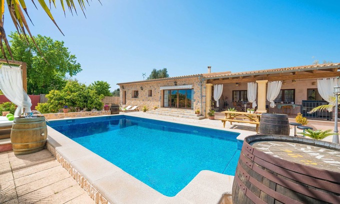 Binissalem Villa | ES BLANQUER DE NA FANI - Villa with private pool in Binissalem. Free WiFi
