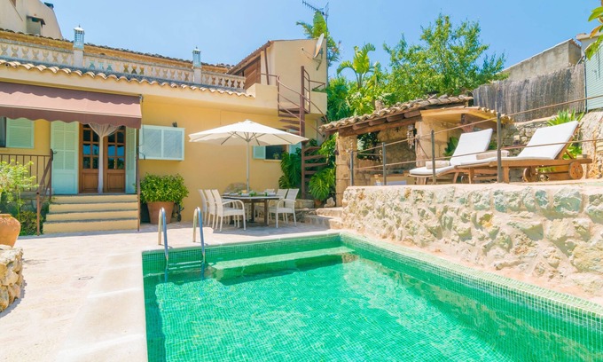 Selva Villa | ES RACO - Beautiful townhouse with private pool near the mountains. Free WiFi
