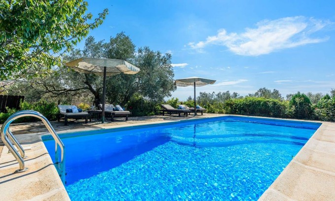 Antequera House | 130 m² House ∙ 3 bedrooms ∙ 6 guests