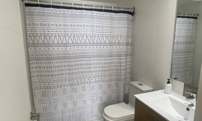 Concon Apartment | Escápate a Concon: Departamento con Vista, Piscina y Comodidades de Lujo