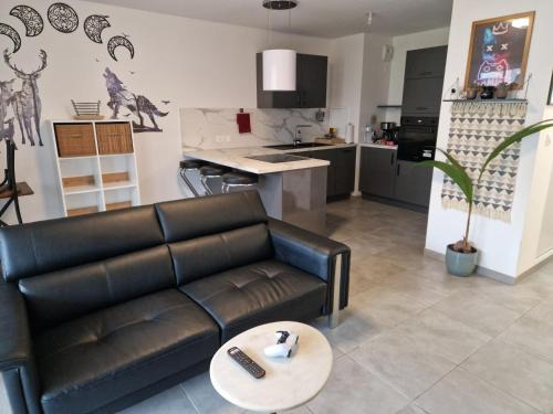 Koenigshoffen Est Apartment | Escale Romantique