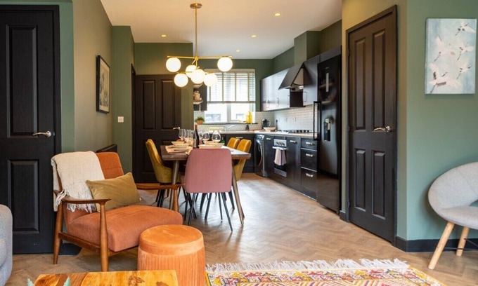 Moorthorpe House | Escape 2 Unwind, Collier's Retreat - Sleeps 6
