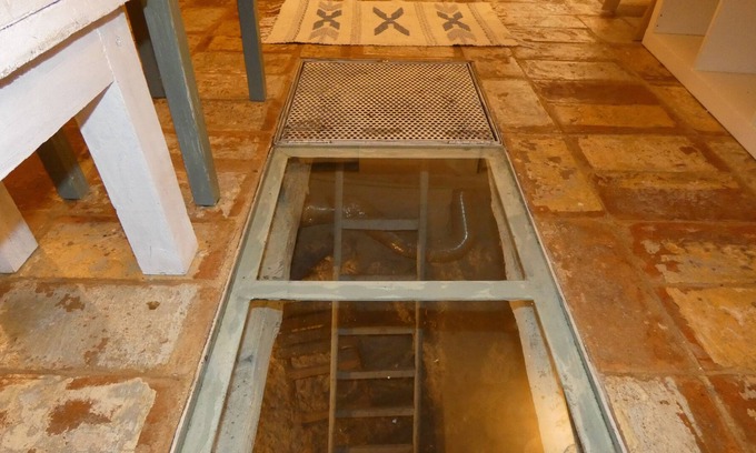 Amelia Apartment | ESCAPE IN UMBRIA, cruxburgi nest