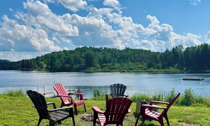 Bowman Cottage | Escape to a Peaceful Waterfront Cottage with an Amazing View on the Lake-fishing