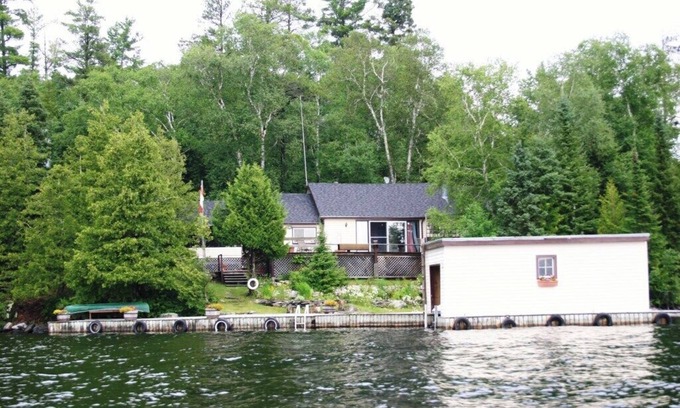 Northern Ontario Cabin | Escape to Island Paradise - Clearwater Bay, L.O.T.W.