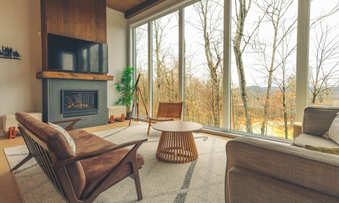 La Conception House | Escape to Monte Mahal - Your Four Season Retreat in Bel Air