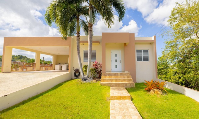 Arenales Altos House | "Escape to Paradise at Arenales Vacation House: Your Dream Vacation Getaway!"