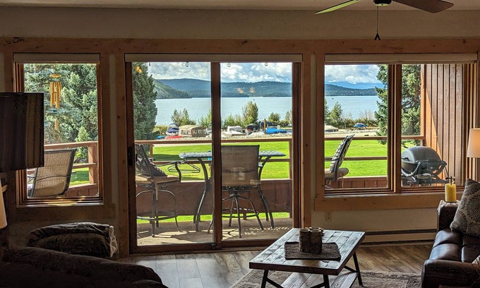 Grand Lake Condo | Escape to Shadow Mountain Lake