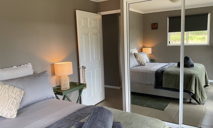 Kilbirnie Cottage | Escape to the Country! nEnjoy the lovely setting of this romantic spot in nature