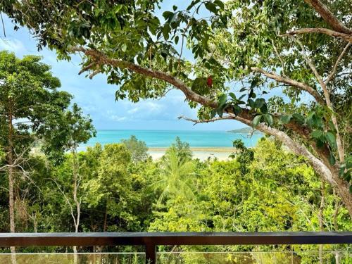 Chaloklum Villa | Escape Villa 2-Bedroom Luxury Retreat with Private Pool & Sea View