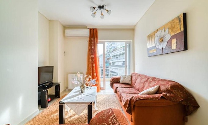 Ano Patisia Apartment | Escape with Style in this Chic 2BR Apartment!