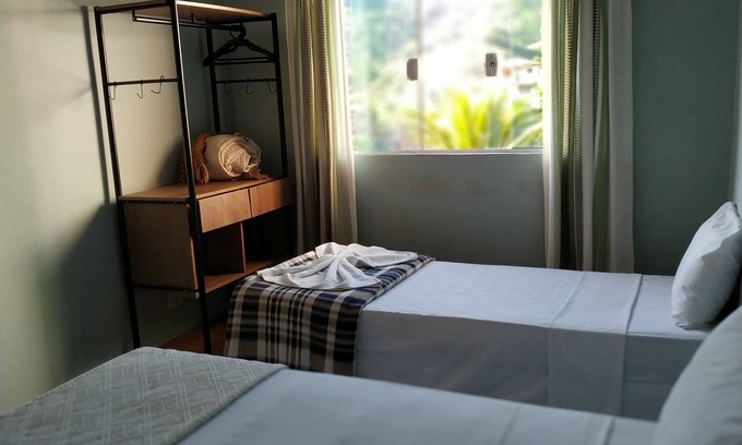 Tesouro da Colina Ski Chalet | Esmeralda Chalet 2, ISLAND ISLAND OF MAGIC AND BEAUTY