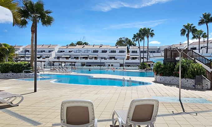 Arona Apartment | Espectacular Piso en Parque Don José con Balcón