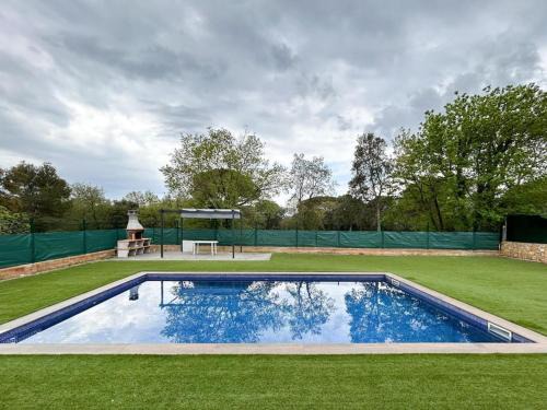 Tordera House | Espectacular casa con piscina en Tordera