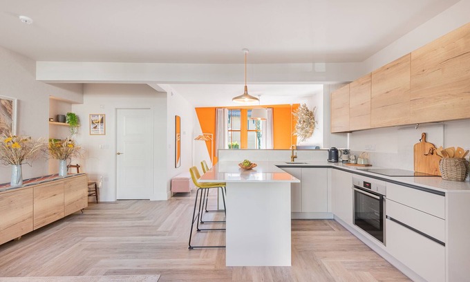 Bowness-on-Windermere Apartment | Esperance - Brand New, luxury studio with parking!
