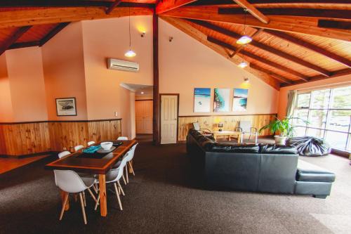 Esperance House | Esperance Foreshore Apartments