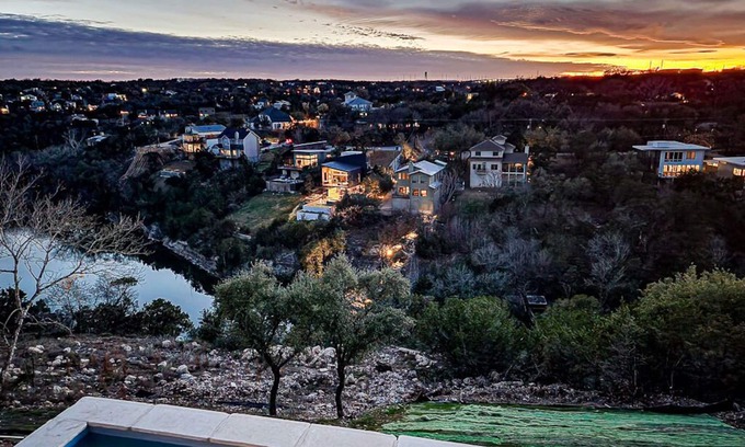 Apache Shores House | Esqusite New Home + Private Pool - Firefly Canyon