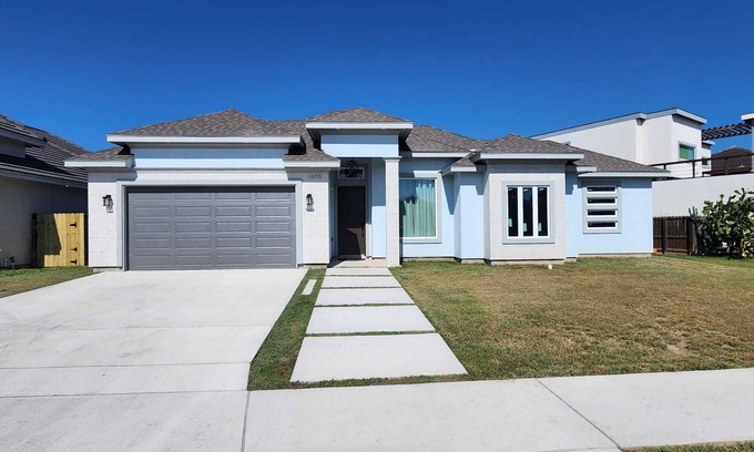 Edinburg House | Essential Modern Hidden Gem