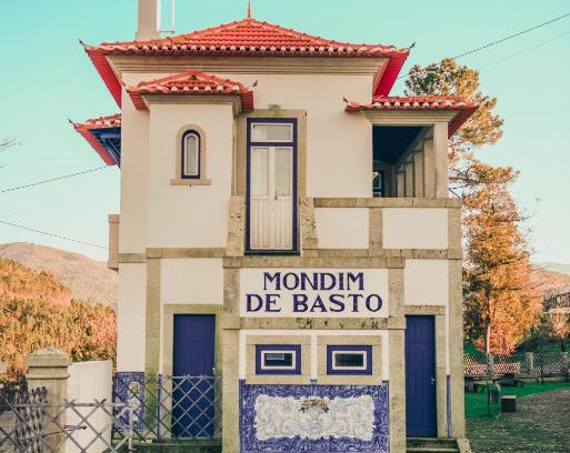 Molares Resort | Estação Ferroviária de Mondim de Basto
