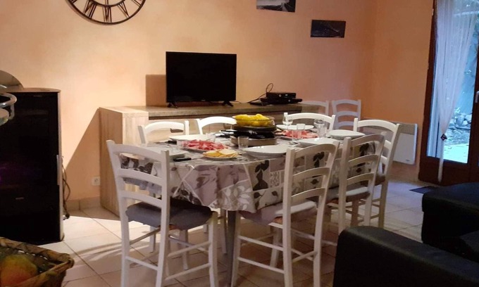 Saint-Pierre-Colamine House | Estolive House