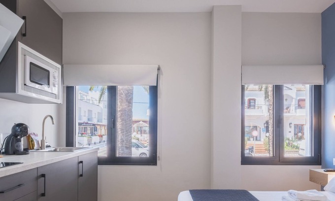 Zahara de los Atunes Apartment | Estudio Doble - CORAL ZAHARA Suites by Cadiz4Rentals
