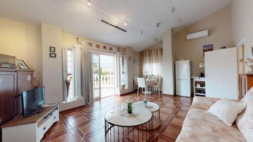 Puerto Marino Apartment | Estudio en la playa con spa opcional