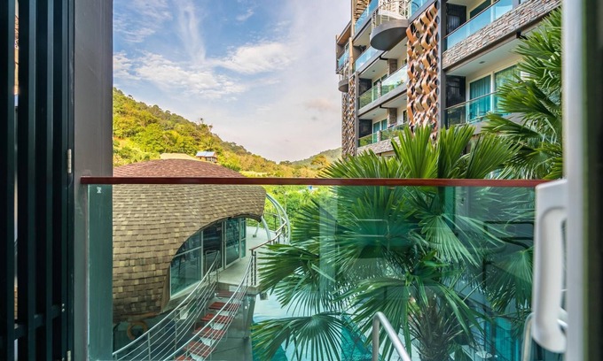 Patong Apartment | ET414 - Charming pool view studio in Patong