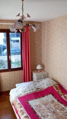 Fleury-les-Aubrais House | Etablissement commun avec chambre privé tranquille avec jardin a 10 min a pied de la gare de Fleury-les-Aubrais et 2 min d Orléans