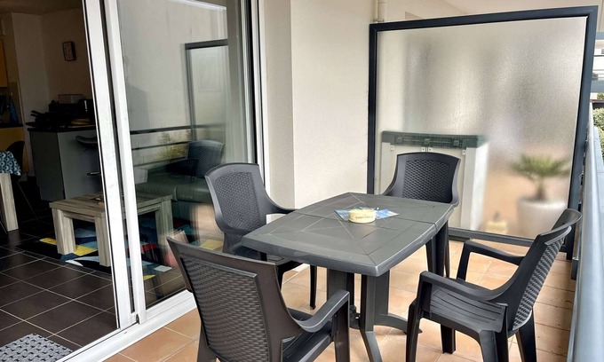 Etel Apartment | Étel: 2-Room Apt with South Terrace, Parking & Small Dog Welcome