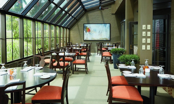Danbury Hotel | Ethan Allen Hotel