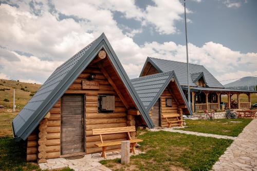 Zabljak Bed & Breakfast | Etno selo Pivska Vila