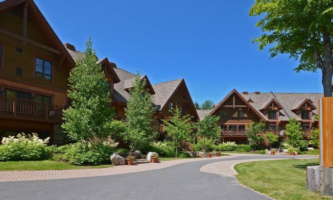 Versant Soleil Condo | Etoile du Matin by Tremblant Platinum