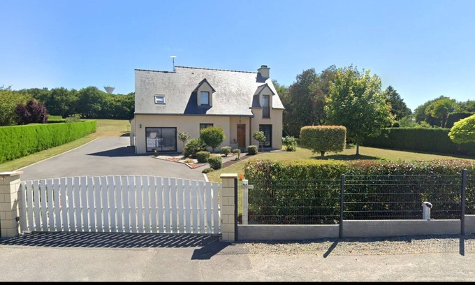 Saint-Nicolas-de-Redon Bed & Breakfast | Etriel's room, a green and calm setting in the immediate vicinity of Redon