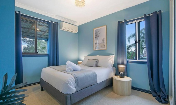 Mount Gravatt East House | 'Eucalypt Cottage' A Tranquil Family Hideaway