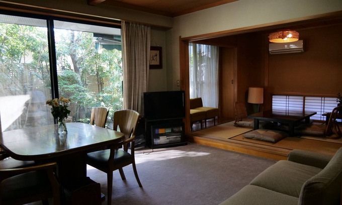 Suginami Villa | European comfort with Japanese style