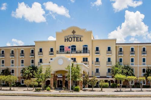 Opelousas Hotel | Evangeline Downs Hotel, an Ascend Collection Hotel