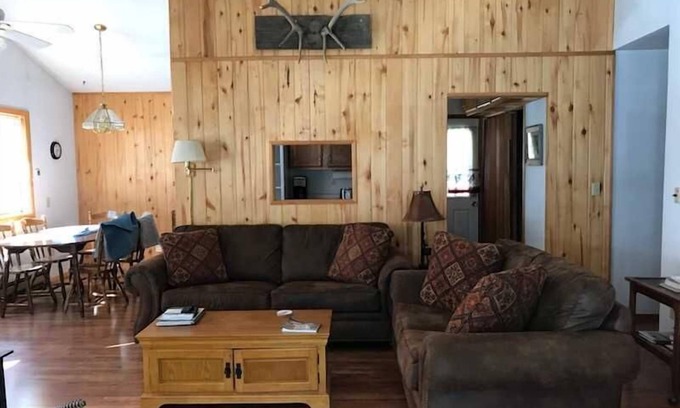 Lake City House | Evans' House - Great Property on Quiet Street and Close to Downtown Lake City